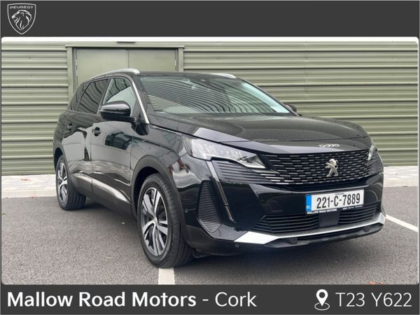 Peugeot 5008 MPV, Diesel, 2022, Black