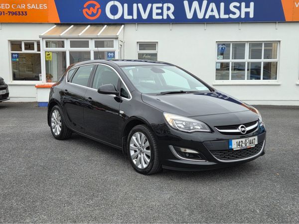 Opel Astra Hatchback, Diesel, 2014, Black