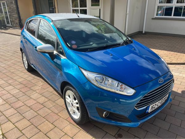 Ford Fiesta Hatchback, Petrol, 2016, Blue