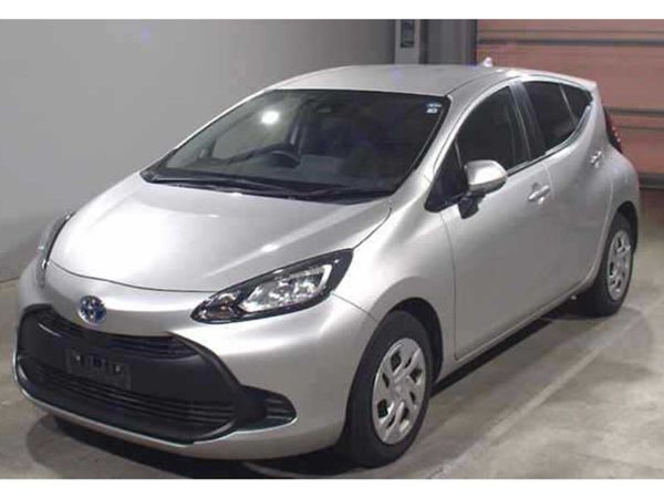 Toyota Aqua Hatchback, Petrol, 2022, Silver