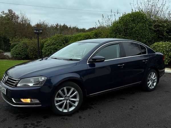 Volkswagen Passat Saloon, Diesel, 2014, Blue