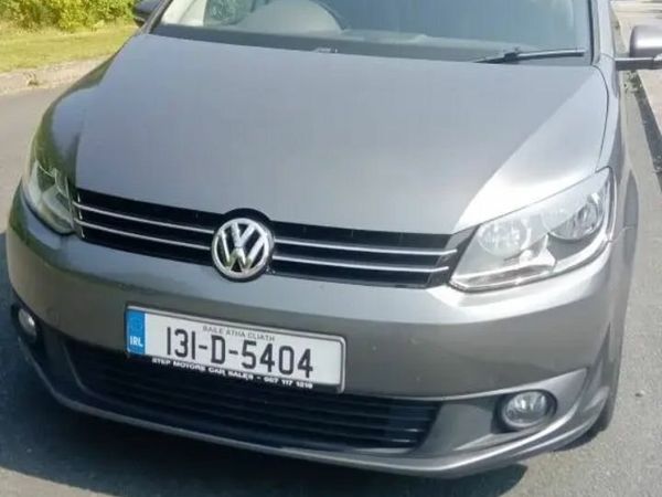 Volkswagen Touran MPV, Diesel, 2013, Grey