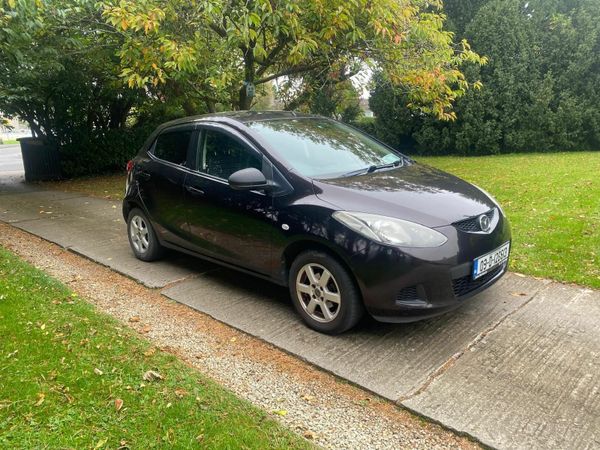 Mazda Demio MPV, Petrol, 2009, Black