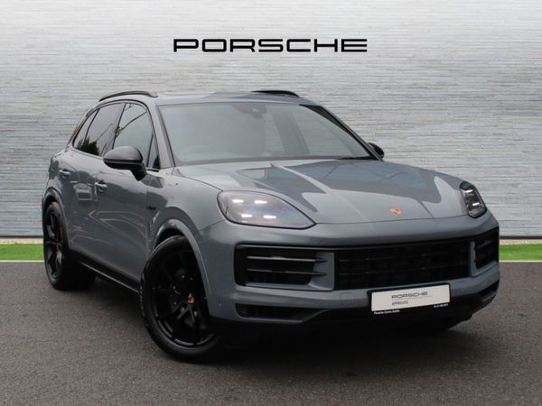 Porsche Cayenne SUV, Petrol Plug-in Hybrid, 2025, Grey