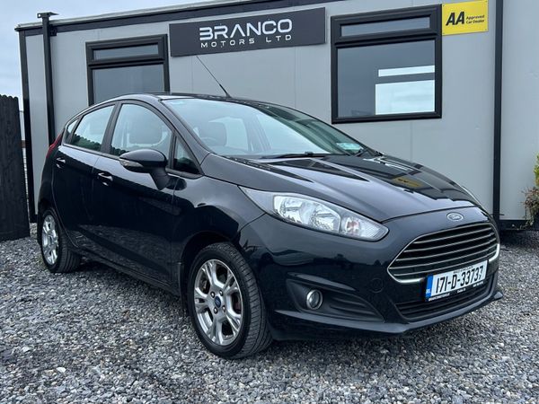 Ford Fiesta Hatchback, Petrol, 2017, Black