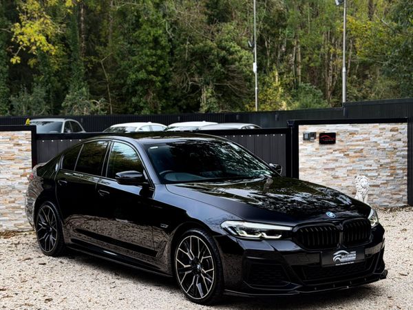 BMW 5-Series Saloon, Petrol Plug-in Hybrid, 2022, Black