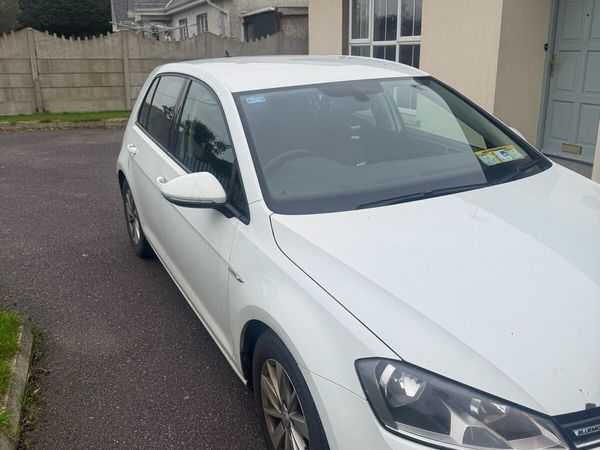 Volkswagen Golf Hatchback, Diesel, 2015, White