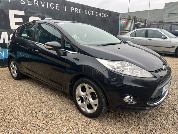 Ford Fiesta Hatchback, Petrol, 2011, Black