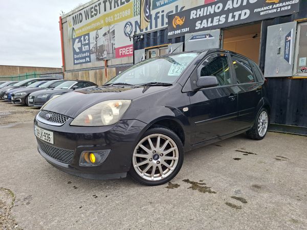 Ford Fiesta Hatchback, Petrol, 2008, Black