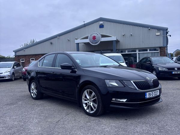 Skoda Octavia Saloon, Diesel, 2019, Black