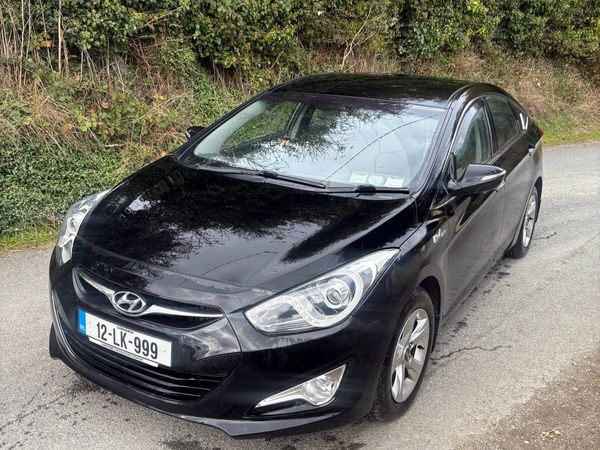 Hyundai i40 Saloon, Diesel, 2012, Black