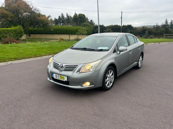 Toyota Avensis Saloon, Diesel, 2010, Grey