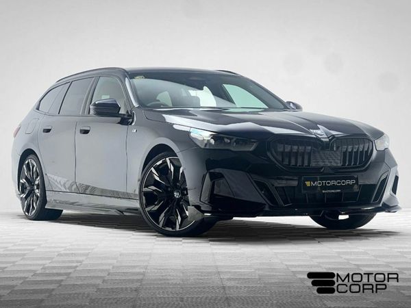 BMW 5-Series Estate, Petrol Plug-in Hybrid, 2025, Black