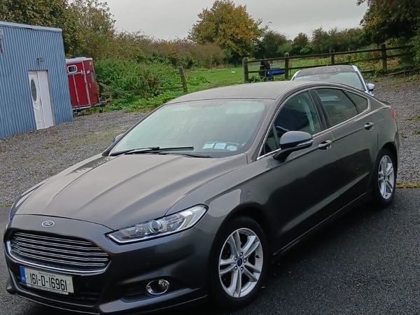 Ford Mondeo Hatchback, Diesel, 2016, Grey