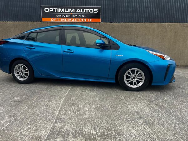 Toyota Prius Saloon, Petrol Hybrid, 2019, Blue