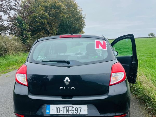 Renault Clio Hatchback, Ethanol Petrol, 2010, Black