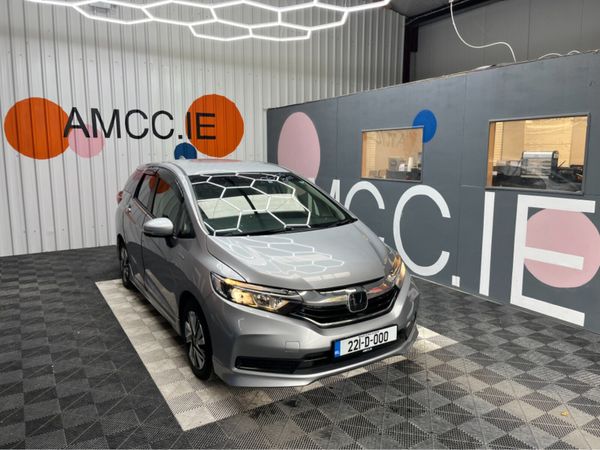 Honda Shuttle MPV, Petrol Hybrid, 2022, Silver