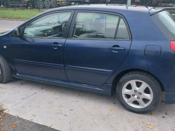 Toyota Corolla Hatchback, Petrol, 2006, Blue