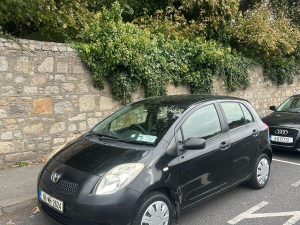 Toyota Yaris Hatchback, Petrol, 2006, Black