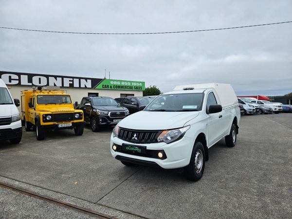 Mitsubishi L200 Crew Cab, Diesel, 2017, White