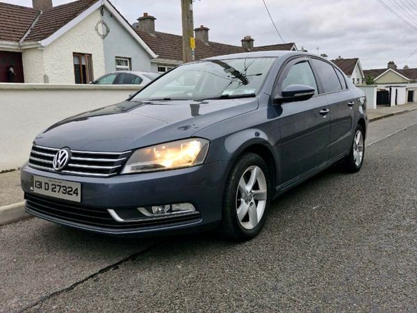 Volkswagen Passat Saloon, Diesel, 2013, Grey