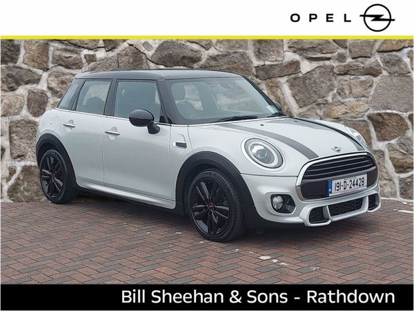 Mini Cooper Hatchback, Petrol, 2019, White