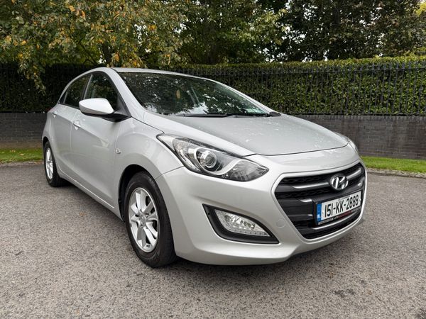 Hyundai i30 Hatchback, Petrol, 2015, Silver