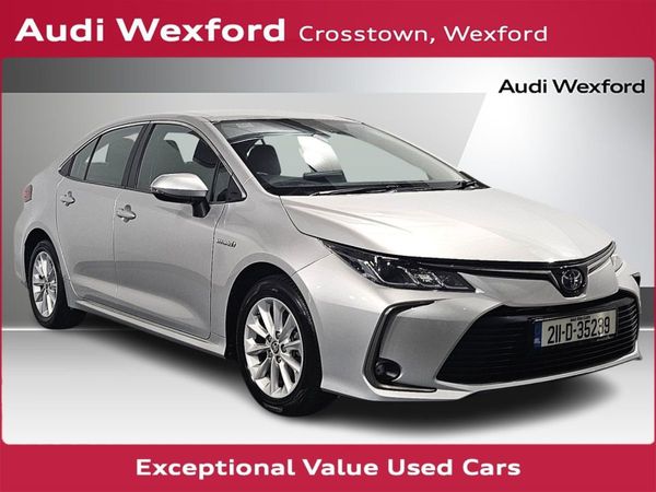 Toyota Corolla Saloon, Petrol Hybrid, 2021, Grey