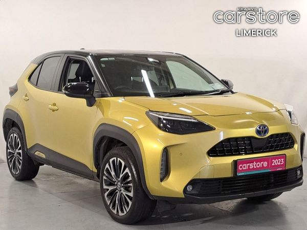 Toyota Yaris Cross Hatchback, Petrol Hybrid, 2023, Gold