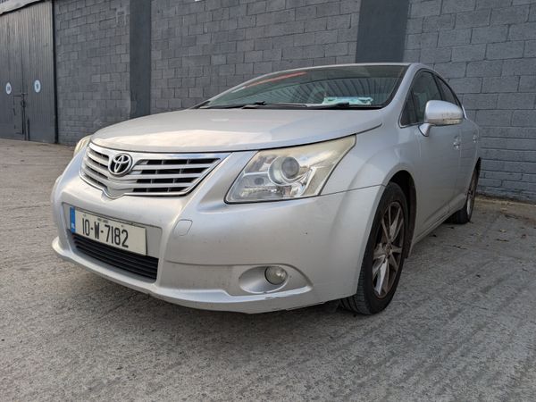 Toyota Avensis Saloon, Diesel, 2010, Silver