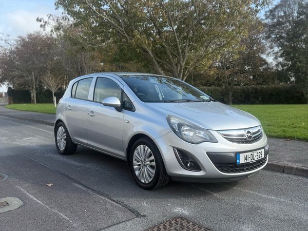 Opel Corsa Hatchback, Petrol, 2014, Silver