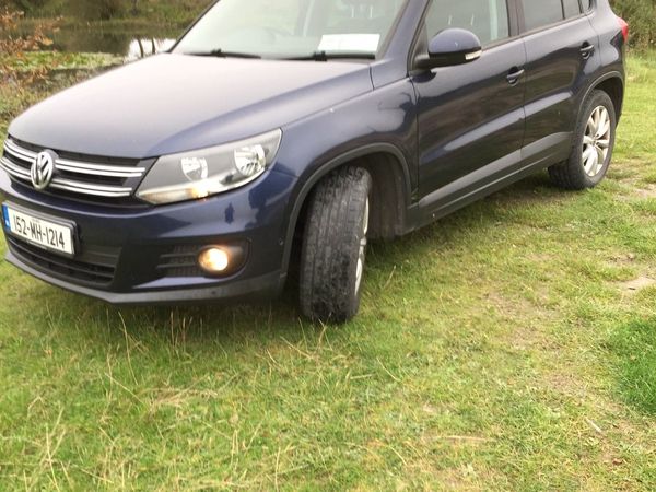 Volkswagen Tiguan SUV, Diesel, 2015, Blue