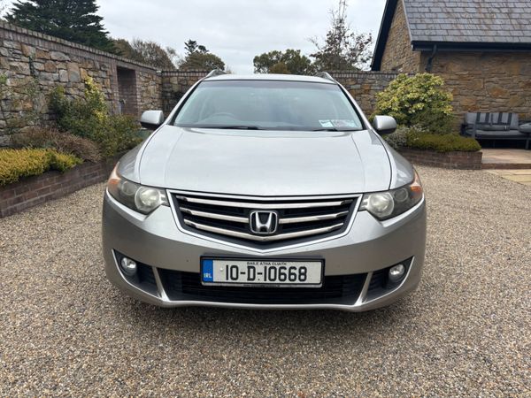 Honda Accord Estate, Diesel, 2010, Silver