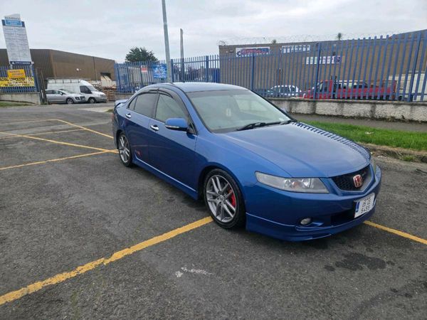 Honda Accord Saloon, Petrol, 2005, Blue