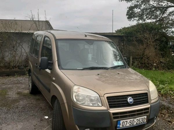 Fiat Doblo MPV, Petrol, 2007, Beige