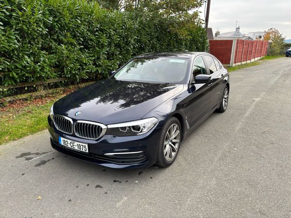 BMW 5-Series Saloon, Petrol Plug-in Hybrid, 2018, Blue