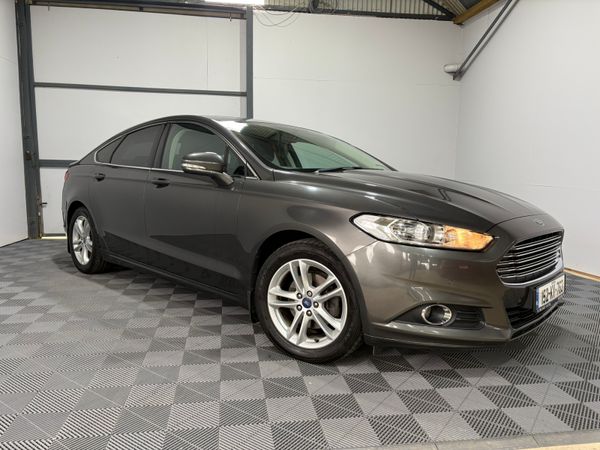 Ford Mondeo Hatchback, Diesel, 2015, Grey