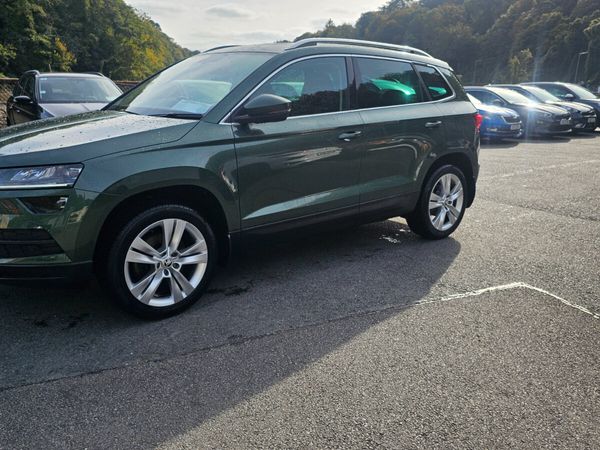 Skoda Karoq Estate/Jeep, Petrol, 2018, Green