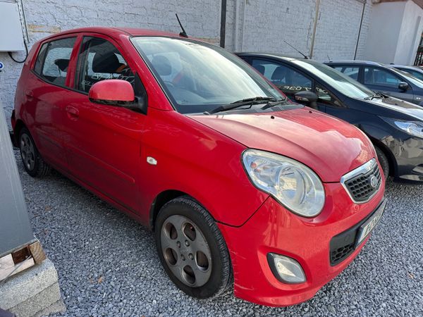 Kia Picanto Hatchback, Petrol, 2011, Red