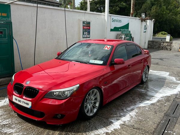 BMW 5-Series Saloon, Diesel, 2008, Red