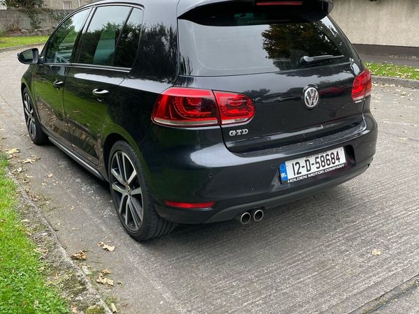 Volkswagen Golf Hatchback, Diesel, 2012, Black