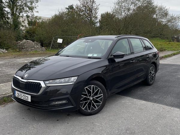 Skoda Octavia Estate, Diesel, 2021, Black