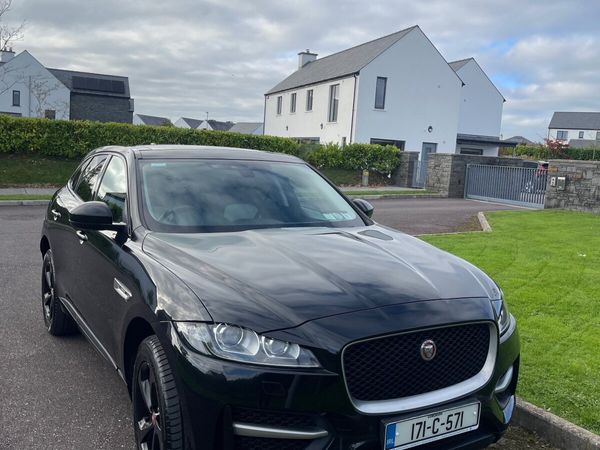 Jaguar F-Pace SUV, Diesel, 2017, Black