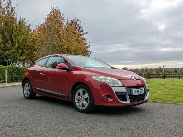 Renault Megane Coupe, Diesel, 2011, Red