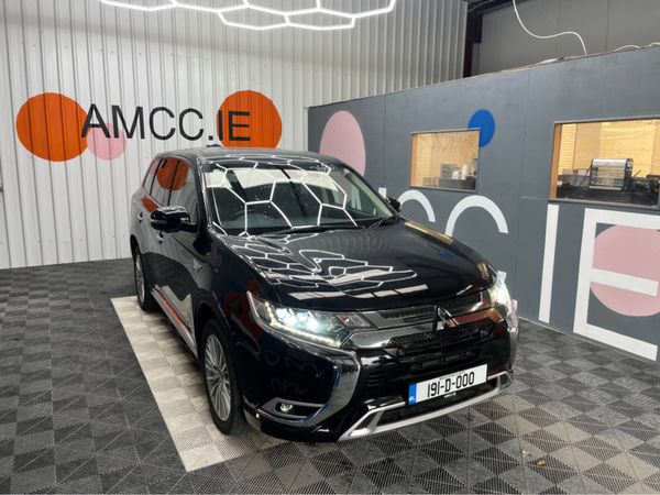 Mitsubishi Outlander SUV, Petrol Plug-in Hybrid, 2019, Black