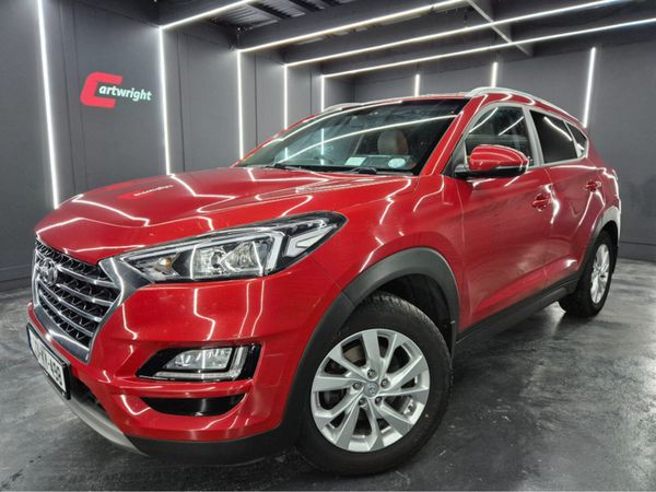 Hyundai Tucson MPV, Diesel, 2020, Red