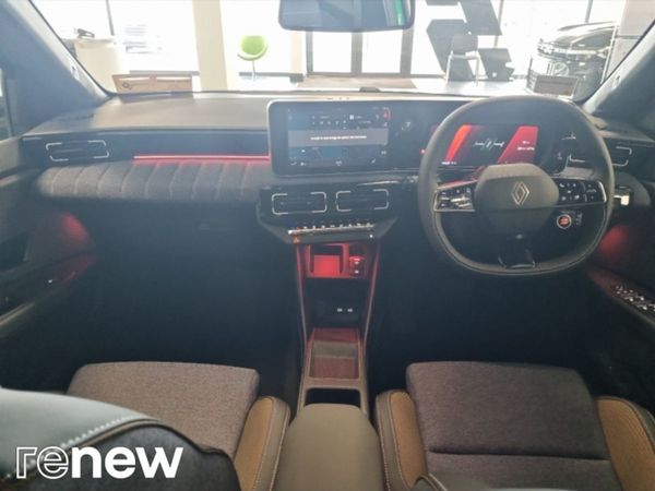 Renault 5 Hatchback, Electric, 2025, Green