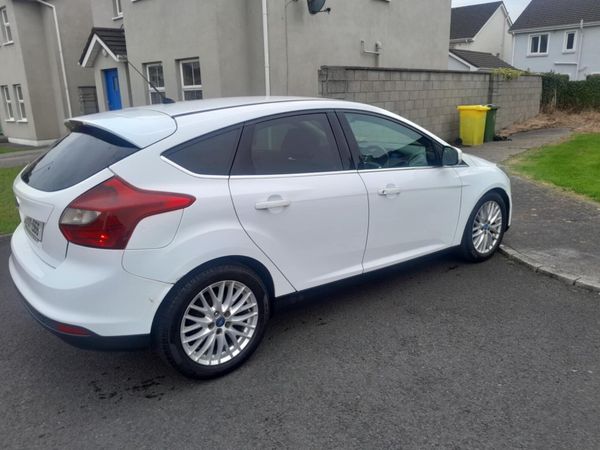 Ford Focus Hatchback, Diesel, 2012, White