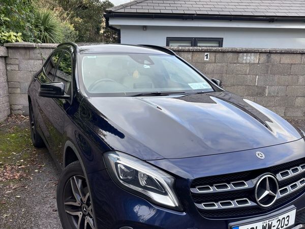 Mercedes-Benz GLA SUV, Petrol, 2018, Blue
