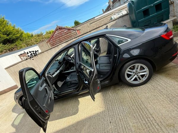 Audi A4 Saloon, Diesel, 2017, Black